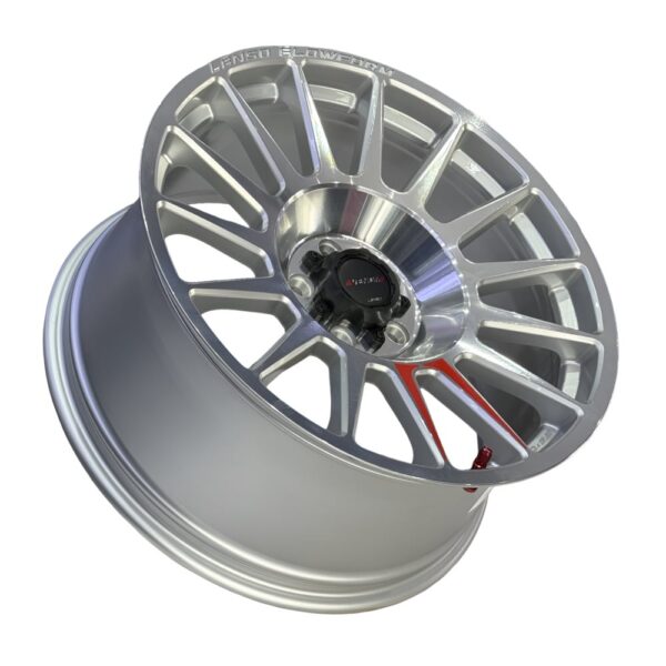 VENOM-8 (VN8) 20X9.5 5X120 ET25 CB72.6 Silver - Image 3